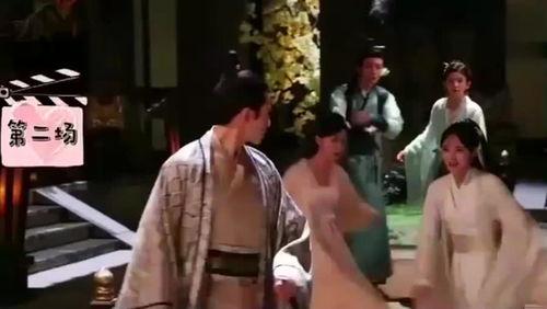 甜蜜吃瓜记视频,揭秘甜蜜吃瓜记背后的故事