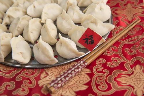 足球吃瓜吃饺子视频,一场别开生面的吃瓜吃饺子视频大赏