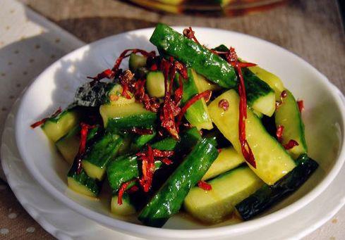 夏天吃瓜冬天吃瓜的说说,尽享时令美味