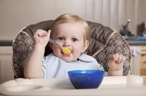 小孩呕吐吃瓜行吗,吃瓜解暑还是加重病情？