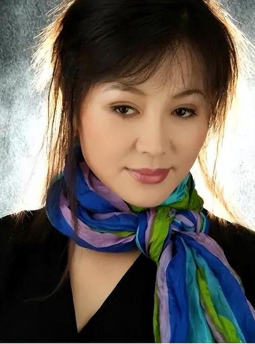 于小慧吃瓜,揭秘娱乐圈幕后故事