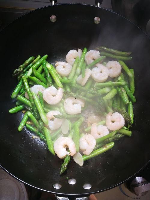 减脂期间吃黑瓜,健康美味两不误的饮食选择