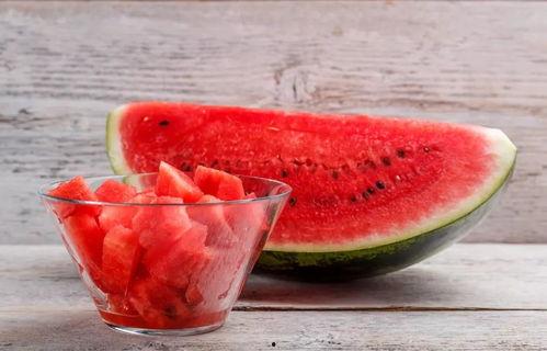 小铲铲吃瓜,揭秘娱乐圈幕后故事